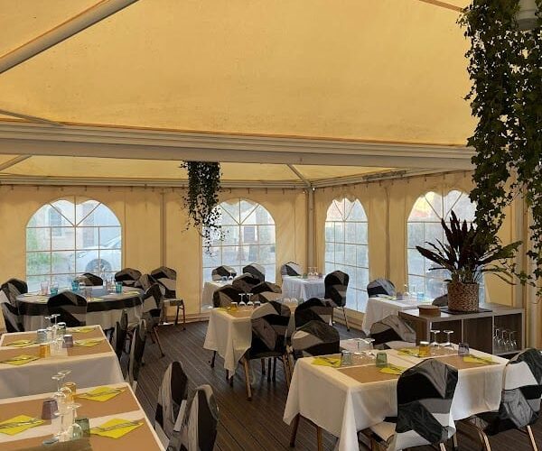 Restaurant La Cave Blanche à Fréjus, France