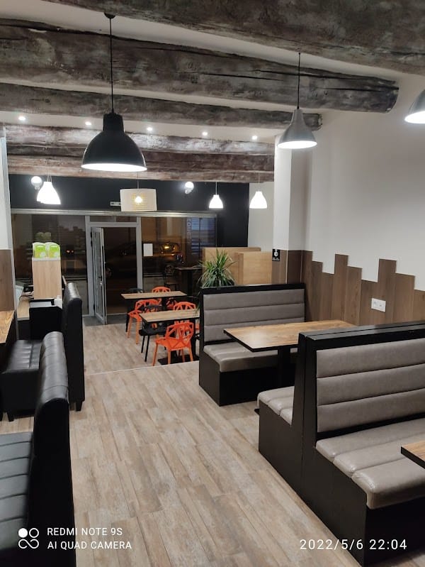 Restaurant La Cravate (lunel) à Lunel, France