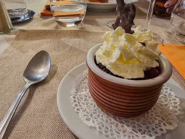 Restaurant La Croq Au Sel Sarl à Gallargues-le-Montueux, France