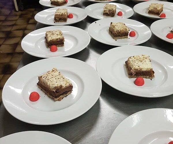 Restaurant La Ferme De Bras à Mayenne, France