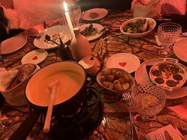 Restaurant La Ferme Saint-Amour Crans-Montana à Crans-Montana, Suisse