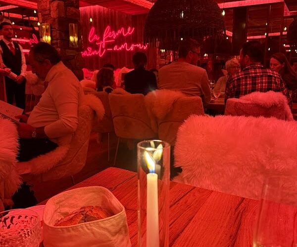 Restaurant La Ferme Saint-Amour Crans-Montana à Crans-Montana, Suisse