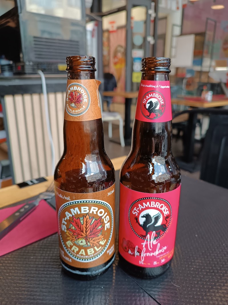 Restaurant La Frite Canadienne à Cambrai, France