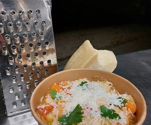 Restaurant La gamelle de julie à Fontvieille, France