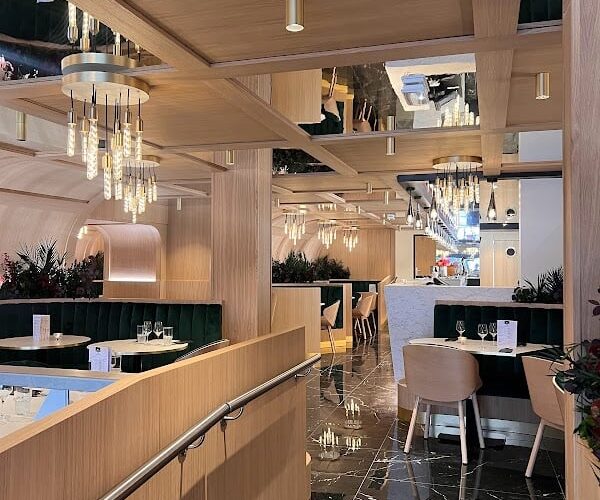 Restaurant La Grand’ Rive à La Rochelle, France