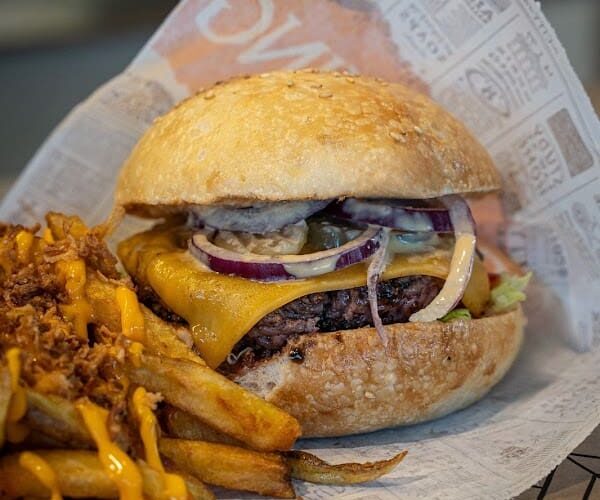 Restaurant La Guinguette Food truck à Roquebrune-sur-Argens, France