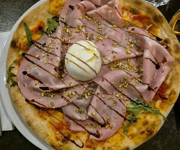 Restaurant La Luna à Voiron, France