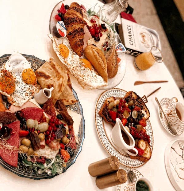 Restaurant La maison blanche Brunch Charleroi à Charleroi, Belgique