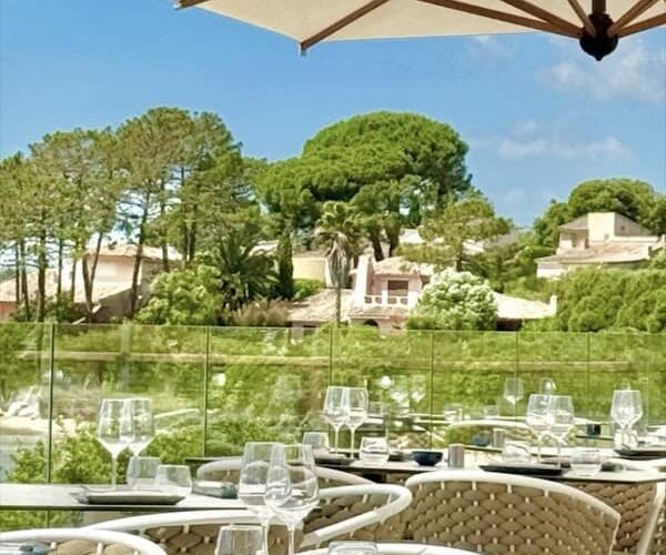 Restaurant LA MAISON BLANCHE à Porto-Vecchio, France