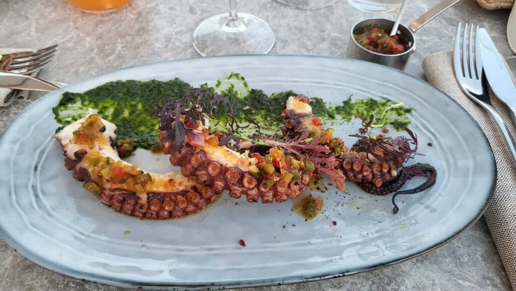 Restaurant LA MAISON BLANCHE à Porto-Vecchio, France