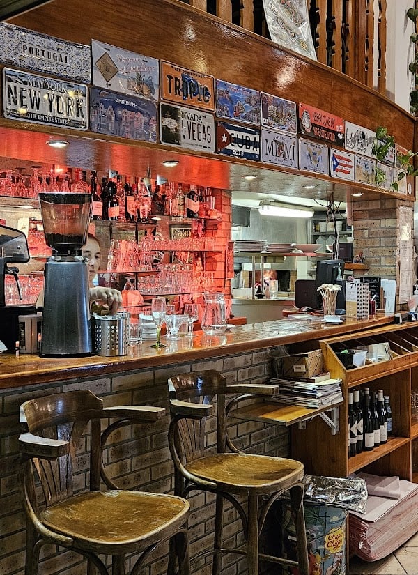 Restaurant La Mezzanine à Saint-Laurent-du-Var, France