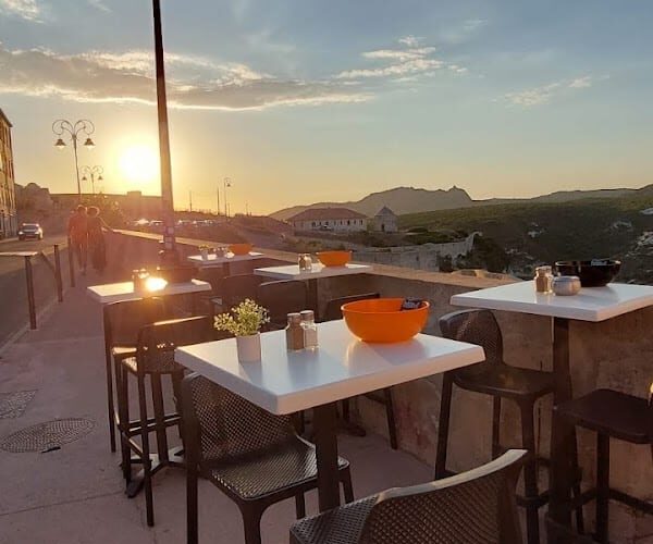 Restaurant La Minute Moule à Bonifacio, France