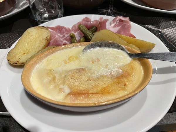 Restaurant La Parenthèse à Saint-Jean-de-Maurienne, France