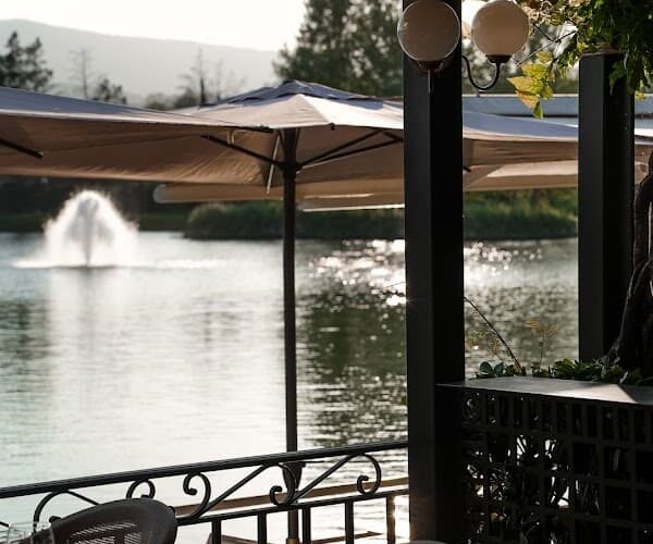 La Pergolade Restaurant à Roquebrune-sur-Argens, France