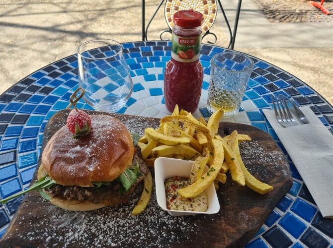 Restaurant La Perle Noire à Nancy, France