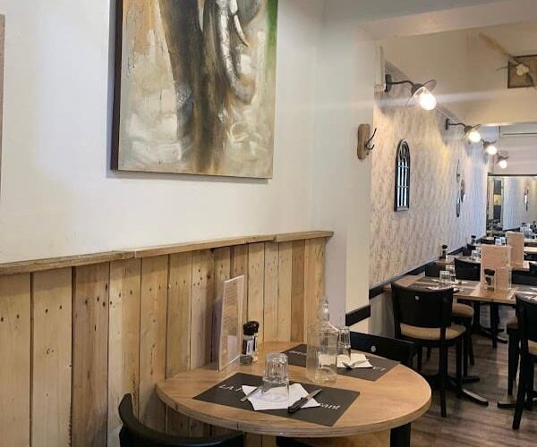 La Pizzell ‘ Restaurant à Saint-Priest, France