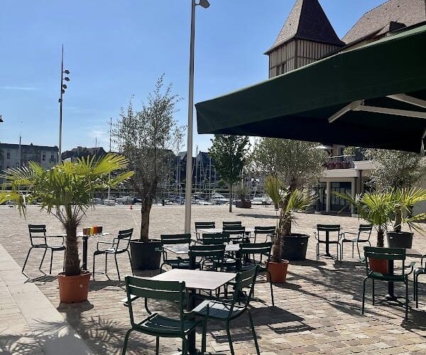 La Presqu’île – Restaurant à Deauville, France