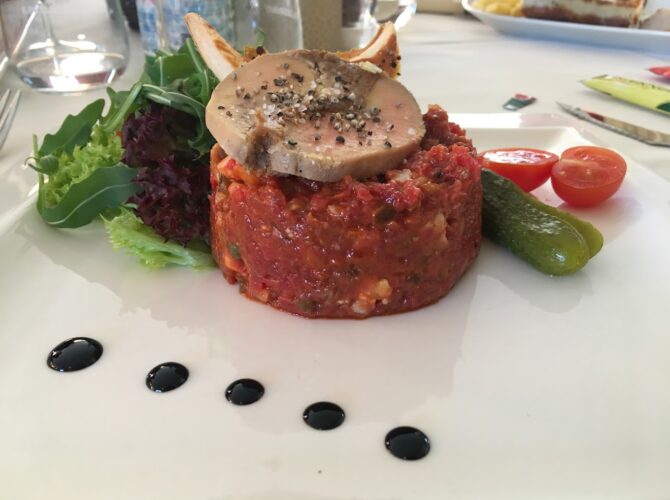 Restaurant La Rôtisserie à Crans-Montana, Suisse