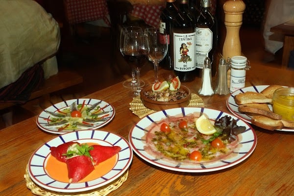 Restaurant La Tantina de Burgos à Biarritz, France