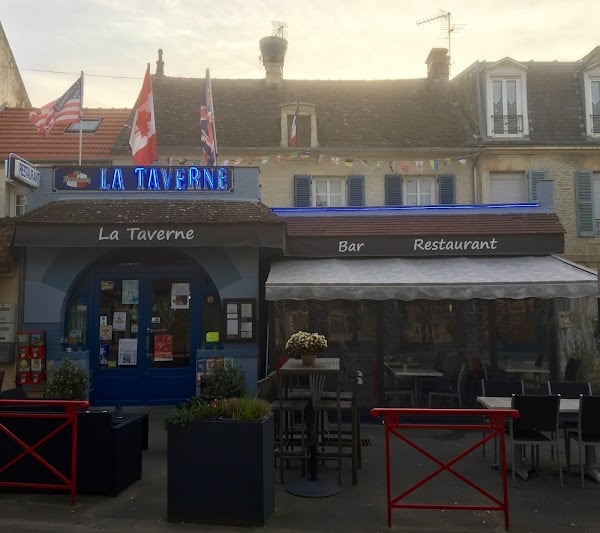 Restaurant La Taverne à Lion-sur-Mer, France