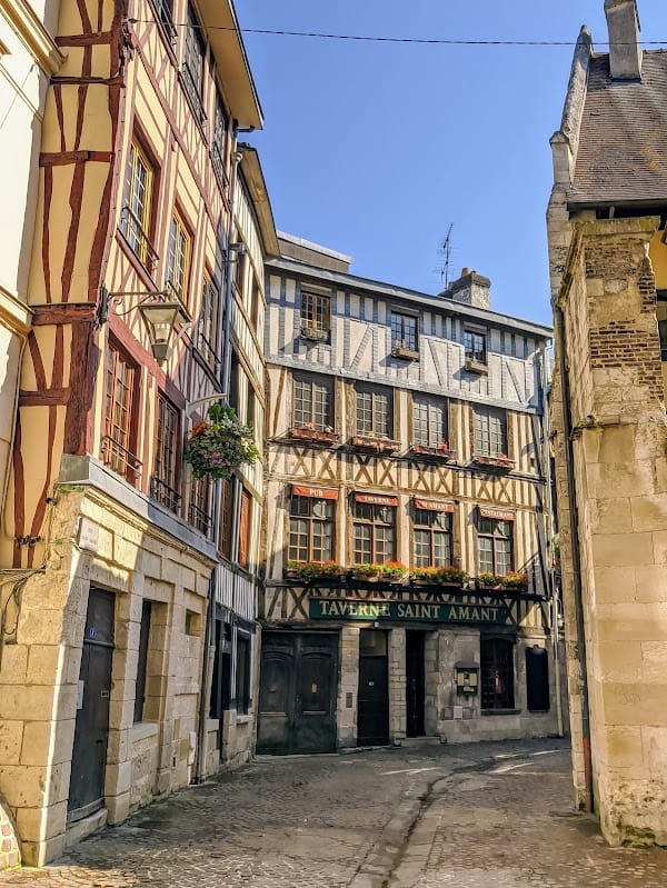 Restaurant La Taverne Saint-Amant à Rouen, France