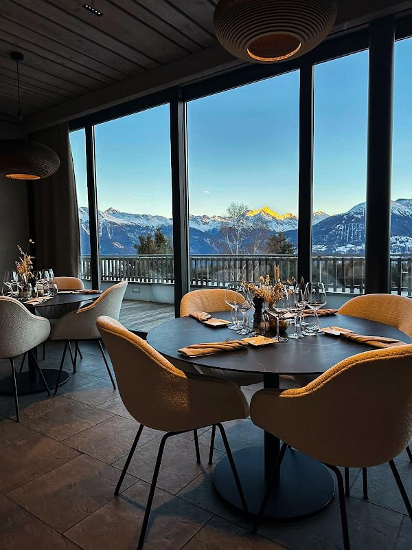 L’actuel Restaurant | Crans-Montana à Crans-Montana, Suisse