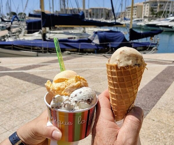 Restaurant L’aile Ou La Pizz’ à Fréjus, France