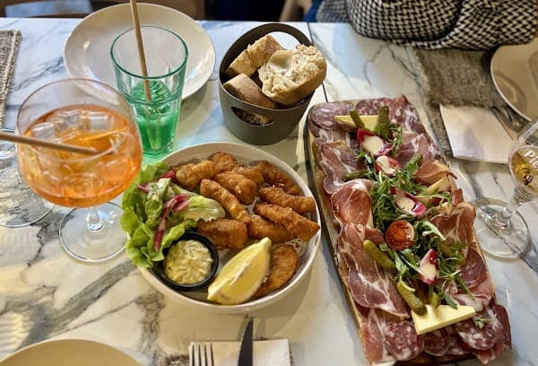 Restaurant L’allegria à Porto-Vecchio, France