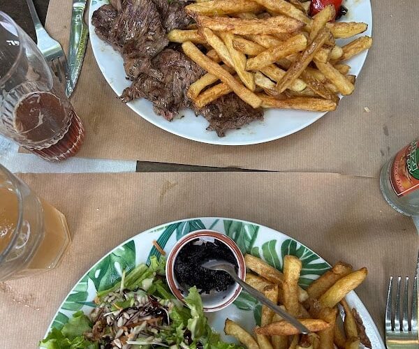 L’Aloko Restaurant – Café Concert à Millau, France