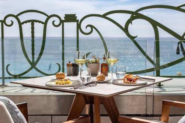 Le 3e Restaurant – Terrasse à Nice, France