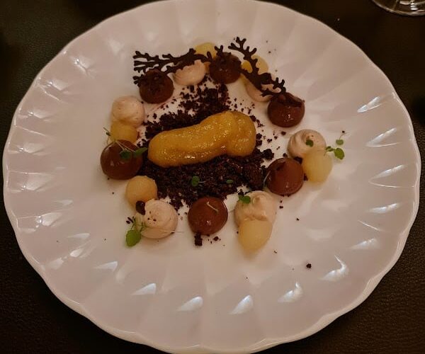 Restaurant Le 6ème Sens à Rouen, France