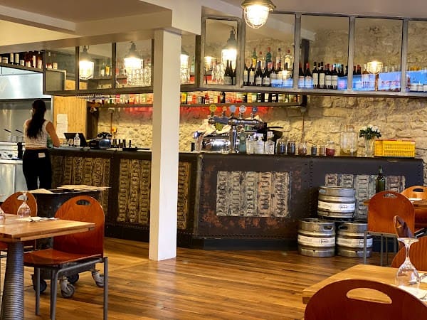 Restaurant Le babylone à Montreuil, France