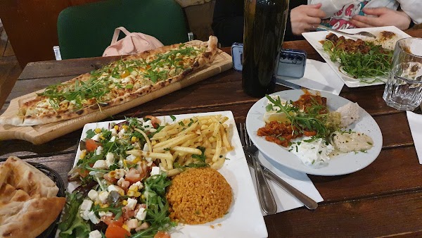 Restaurant Le babylone à Montreuil, France