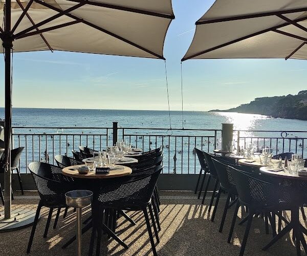 Restaurant Le Bard’ô à Sanary-sur-Mer, France