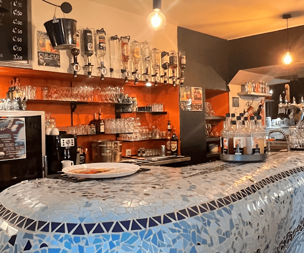 Restaurant Le Bar’ouf à Cholet, France