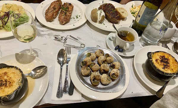 Restaurant Le Berry à Pau, France