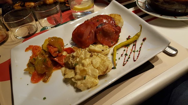 Restaurant Le Bistrot Basque à Caen, France