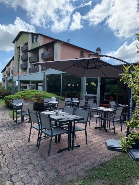 Le bouche à oreilles – Restaurant de l’ESPACE THERMAL à Dax, France
