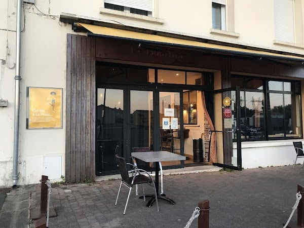 Restaurant Le Bouillon by Jemmy BROUET à La Rochelle, France