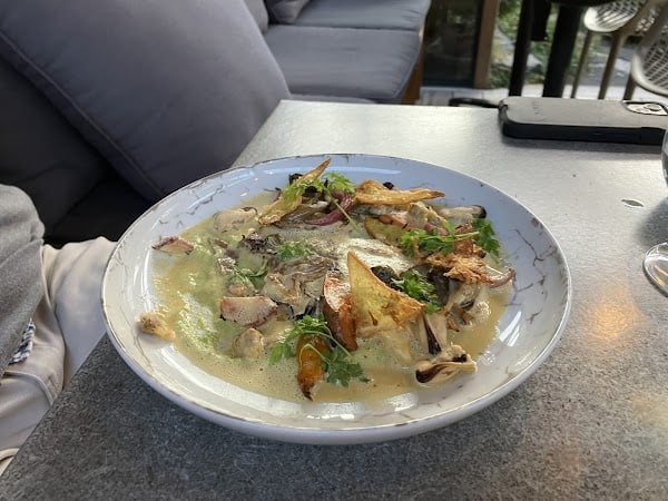 Restaurant Le Bouillon by Jemmy BROUET à La Rochelle, France