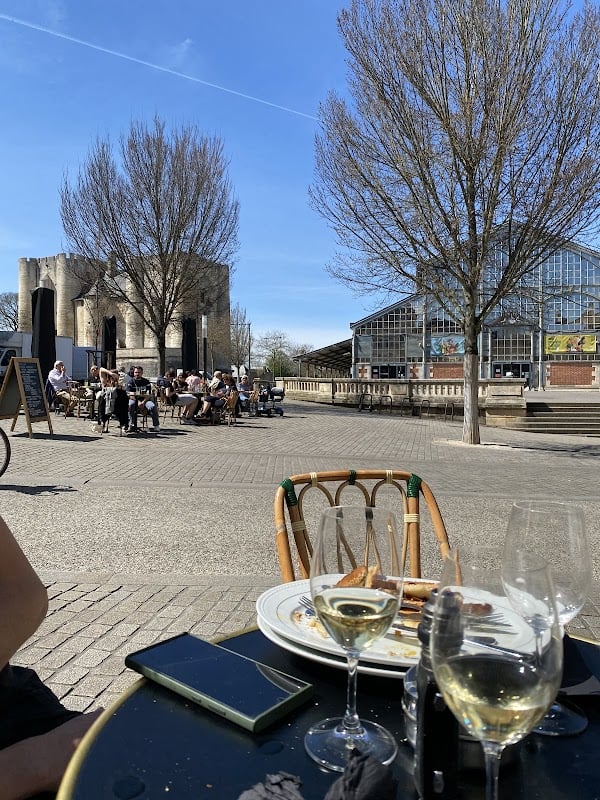 Restaurant Le Bouillon du Marché à Niort, France