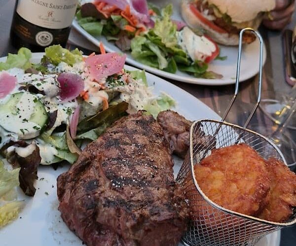 Restaurant Le Café Des Délices à Aat, Belgique