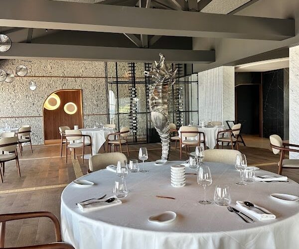 Restaurant Le Cayola à Les Sables-d'Olonne, France