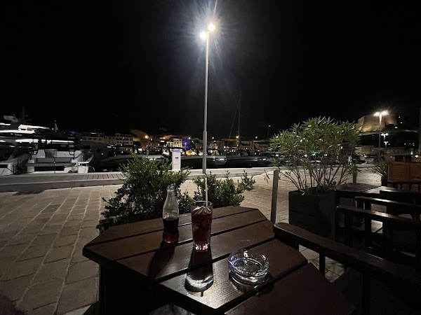 Restaurant Le Centre Nautique à Bonifacio, France