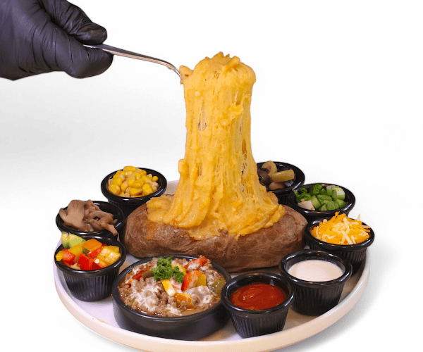 Restaurant LE CHEF | THE CHEF | الشيف à Montréal, Canada