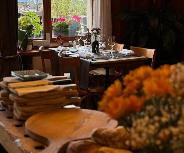 Le Chermignon Restaurant et chambres d’hôtes à Crans-Montana, Suisse