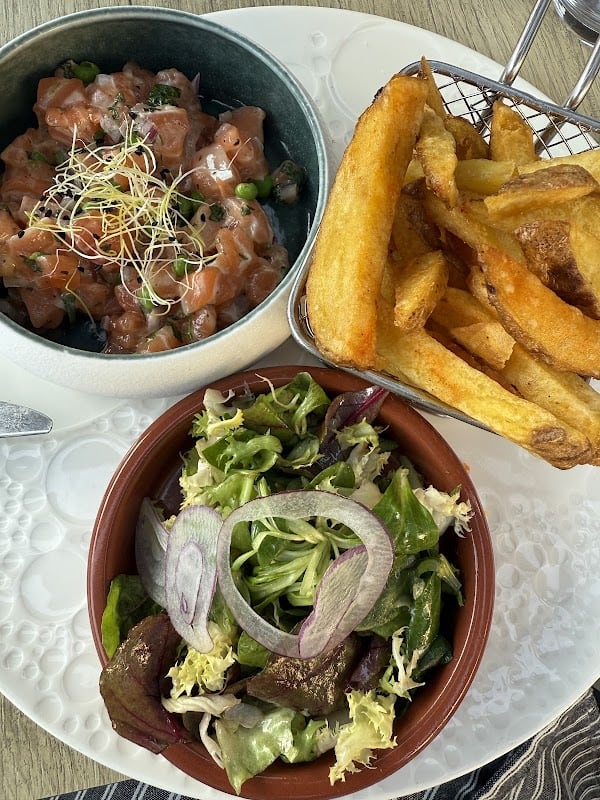 Restaurant Le Clos des Capucins à Montreuil-sur-Mer, France