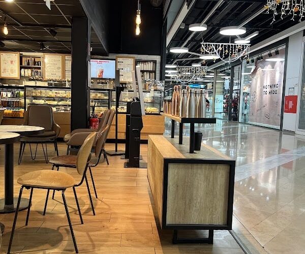 Restaurant Le Club Café Saint Priest à Saint-Priest, France