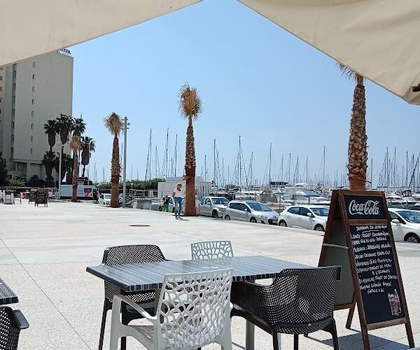 Restaurant Le Delos Maison de la Biere à La Grande-Motte, France