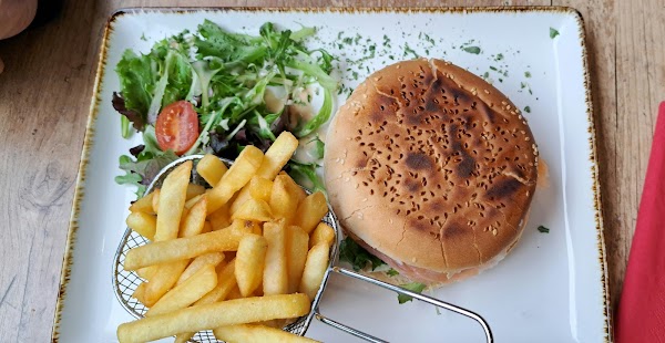 Restaurant Le Drive In – Chez Will à Saint-Laurent-du-Var, France